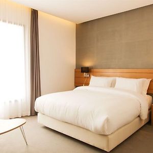 Standard Zimmer mit Kingsize-Bett